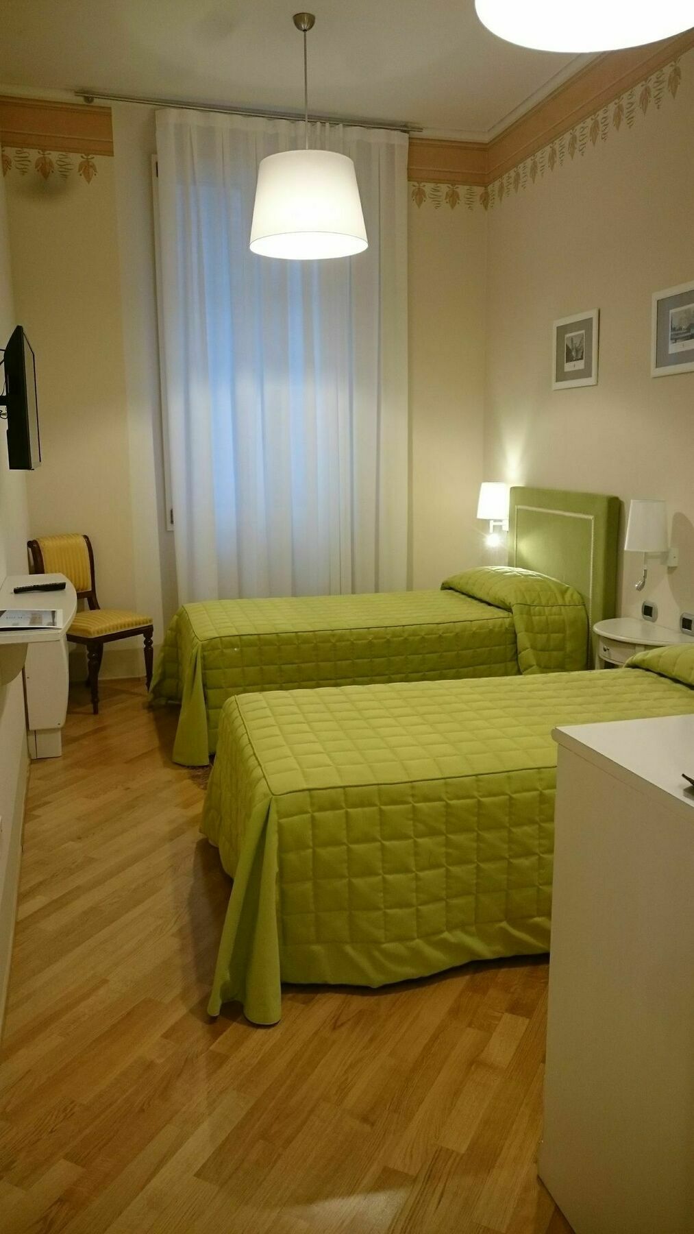 Casa Isolani Luxury Rooms Piazza Maggiore 1 Bologna Exterior foto