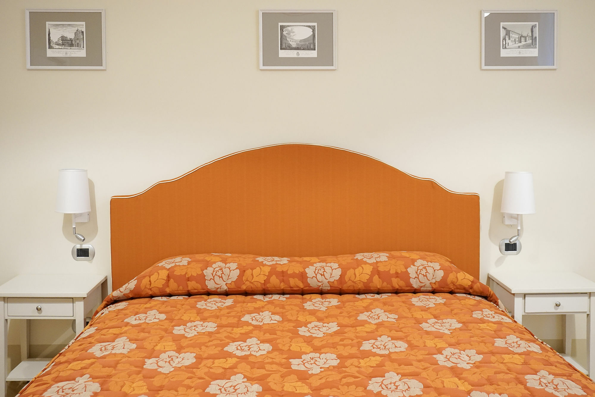Casa Isolani Luxury Rooms Piazza Maggiore 1 Bologna Exterior foto